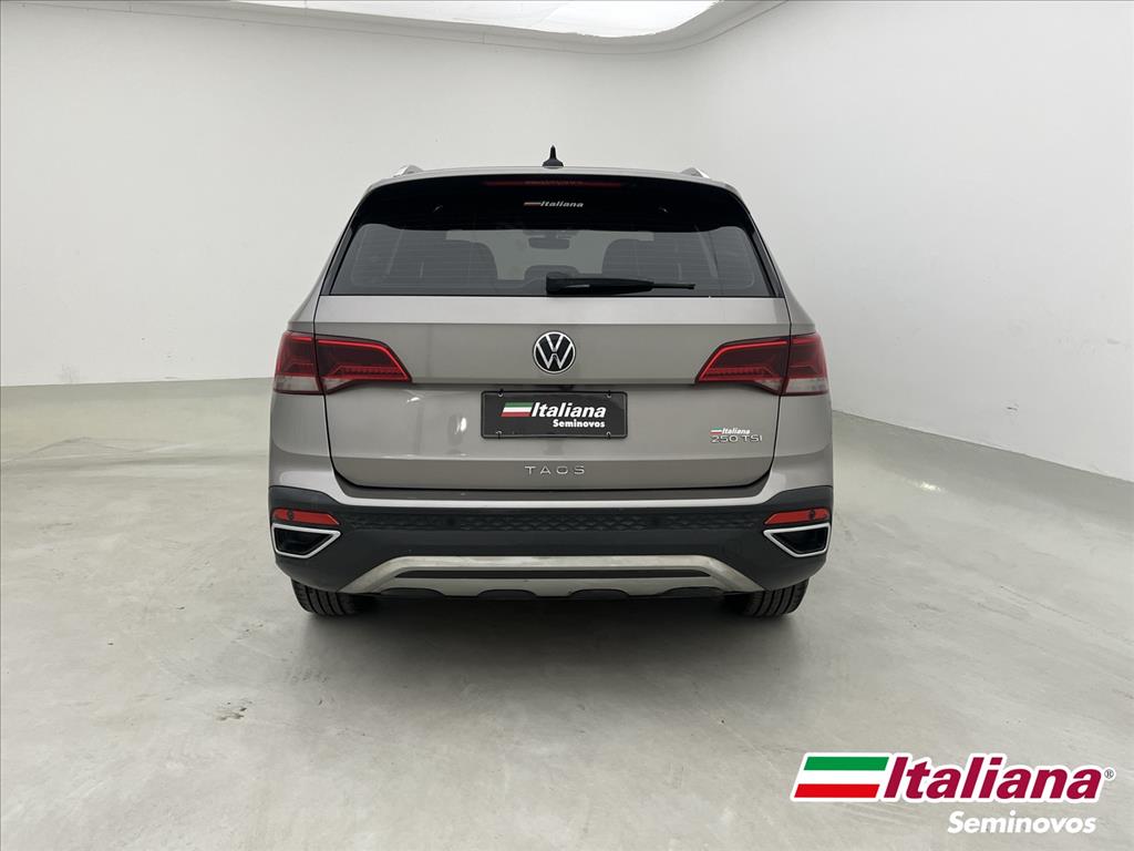 TAOS 1.4 250 TSI TOTAL FLEX HIGHLINE AUTOMÁTICO3