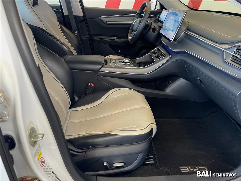 KING 1.5 DM-I PHEV GS AUTOMÁTICO10