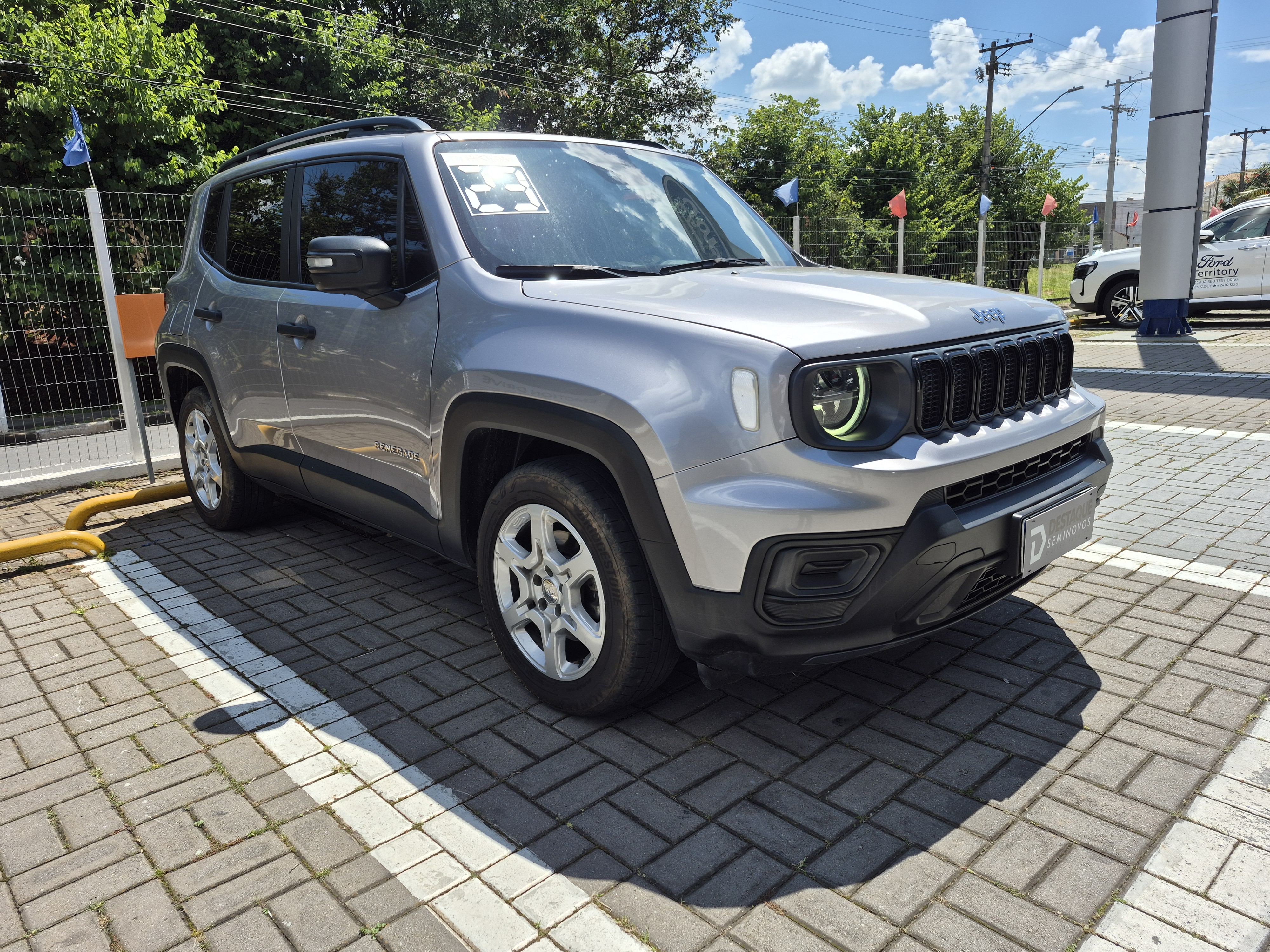 Foto ilustrativa do carro