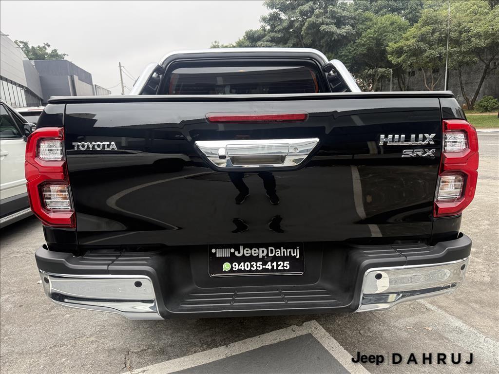 HILUX 2.8 D-4D TURBO DIESEL CD SRX 4X4 AUTOMÁTICO3