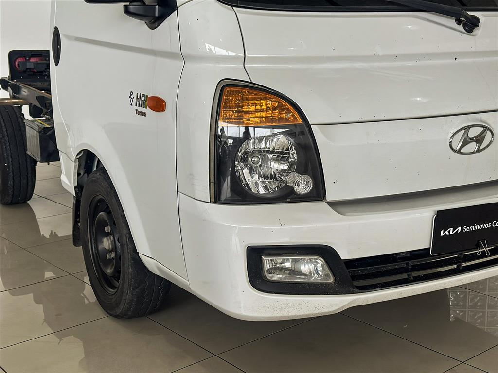 HR 2.5 LONGO SEM CAÇAMBA 4X2 16V 130CV TURBO INTERCOOLER DIESEL 2P MANUAL