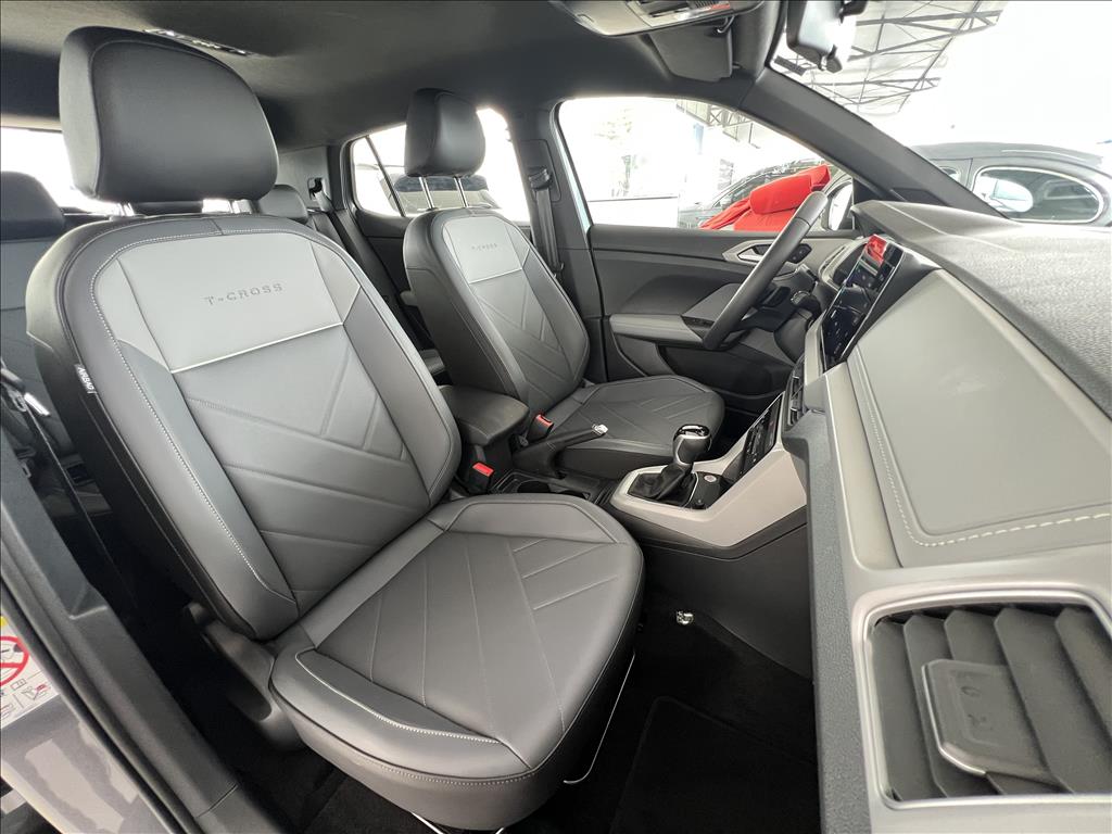 T-CROSS 1.0 200 TSI TOTAL FLEX COMFORTLINE AUTOMÁTICO17