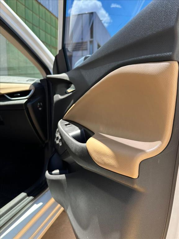 ONIX PLUS 1.0 TURBO FLEX PREMIER AUTOMÁTICO19 ONIX PLUS 1.0 TURBO FLEX PREMIER AUTOMÁTICO19