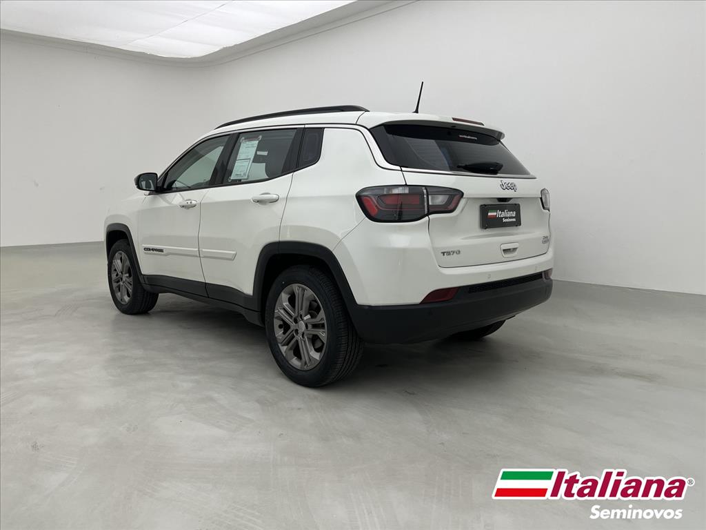 COMPASS 1.3 T270 TURBO FLEX LONGITUDE AT62