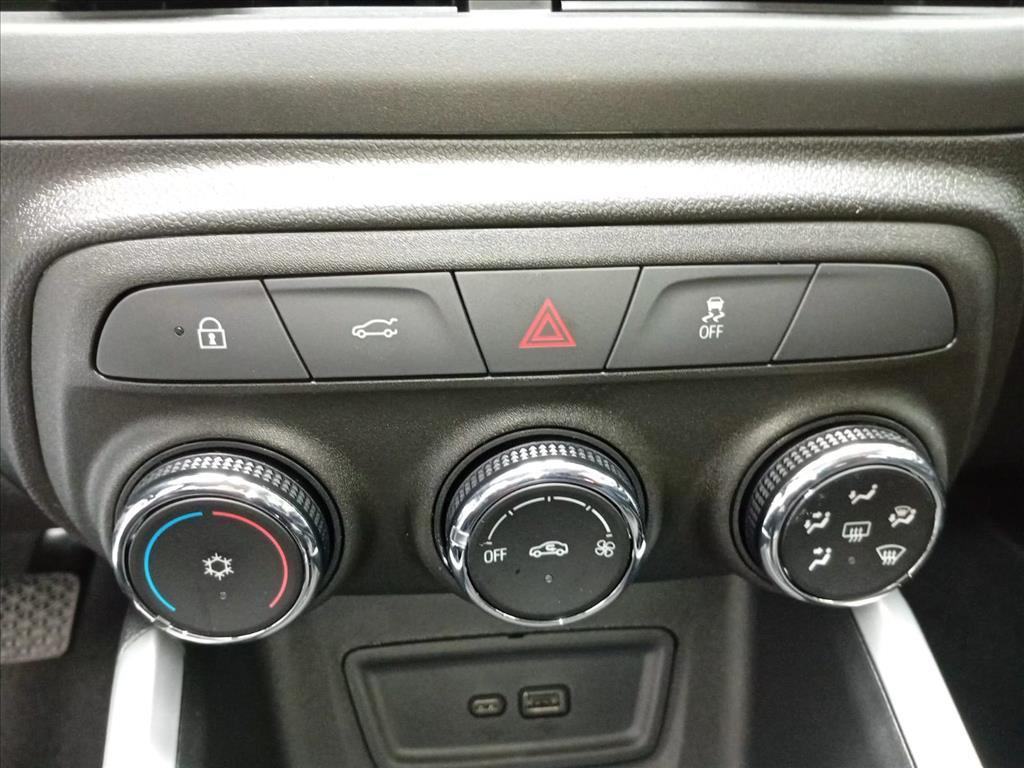ONIX 1.0 TURBO ETANOL ECO AUTOMÁTICO7