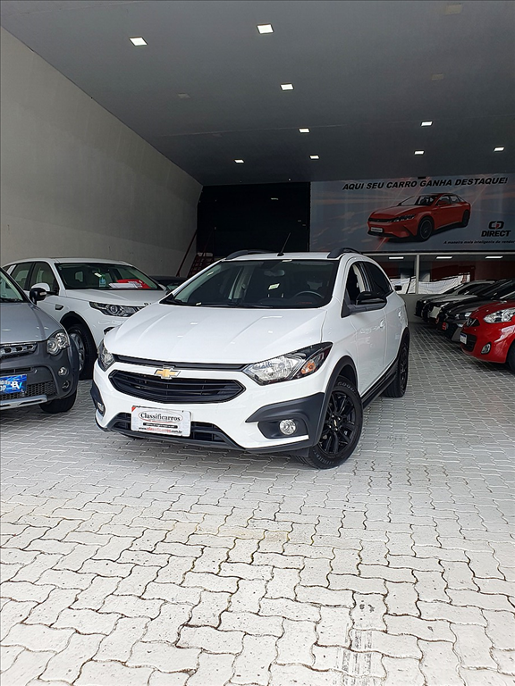 Chevrolet Onix - 1.4 MPFI ACTIV 8V FLEX 4P AUTOMÁTICO