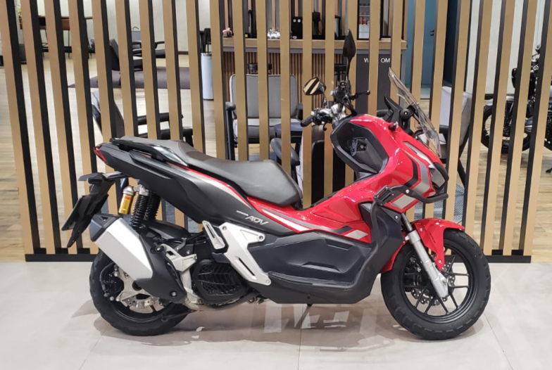 HONDA-ADV-ADV