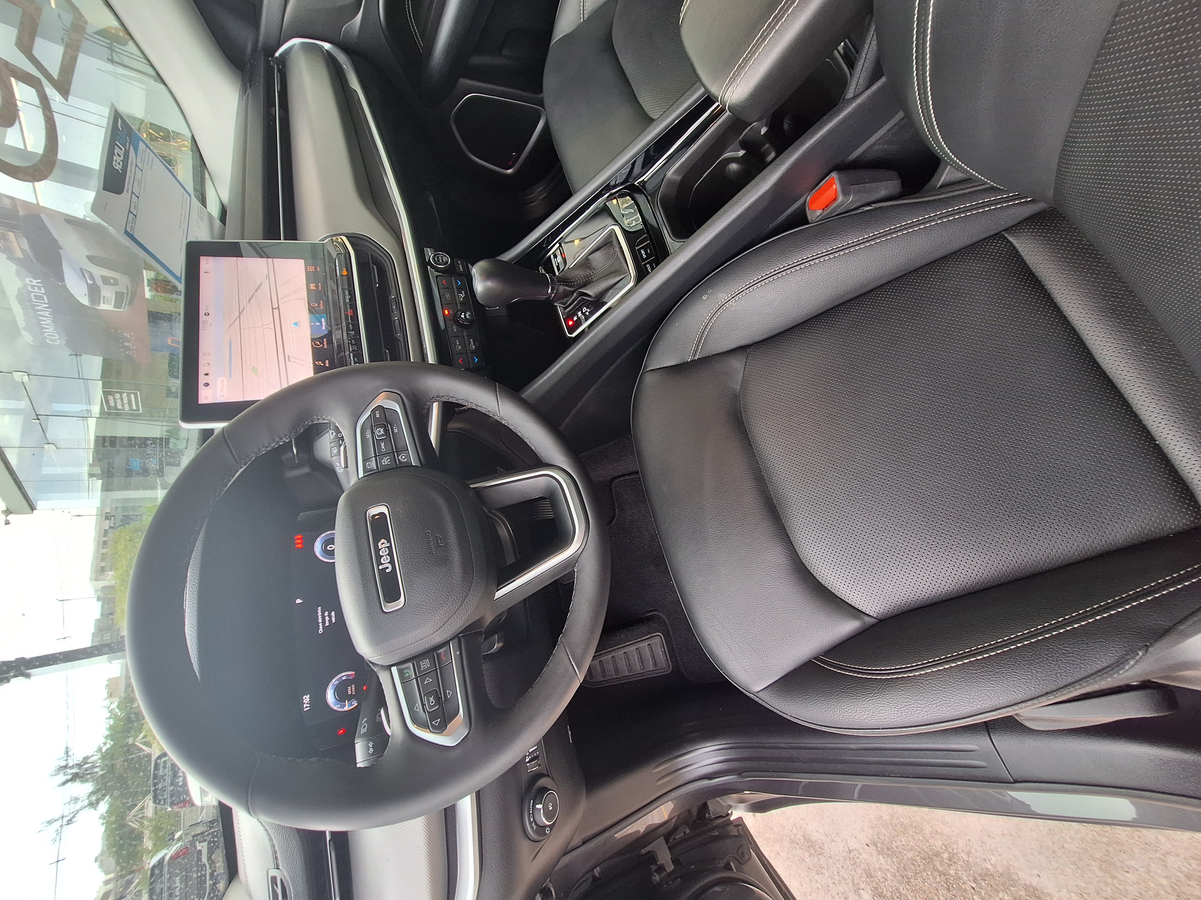 COMPASS 1.3 T270 TURBO FLEX LONGITUDE AT611