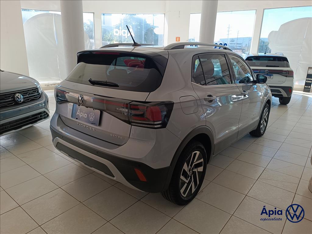 T-CROSS 1.4 250 TSI TOTAL FLEX HIGHLINE AUTOMÁTICO3