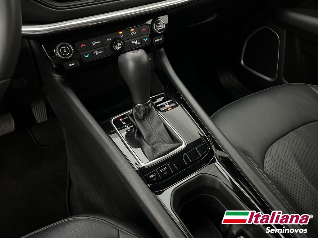 COMPASS 1.3 T270 TURBO FLEX LIMITED AT611