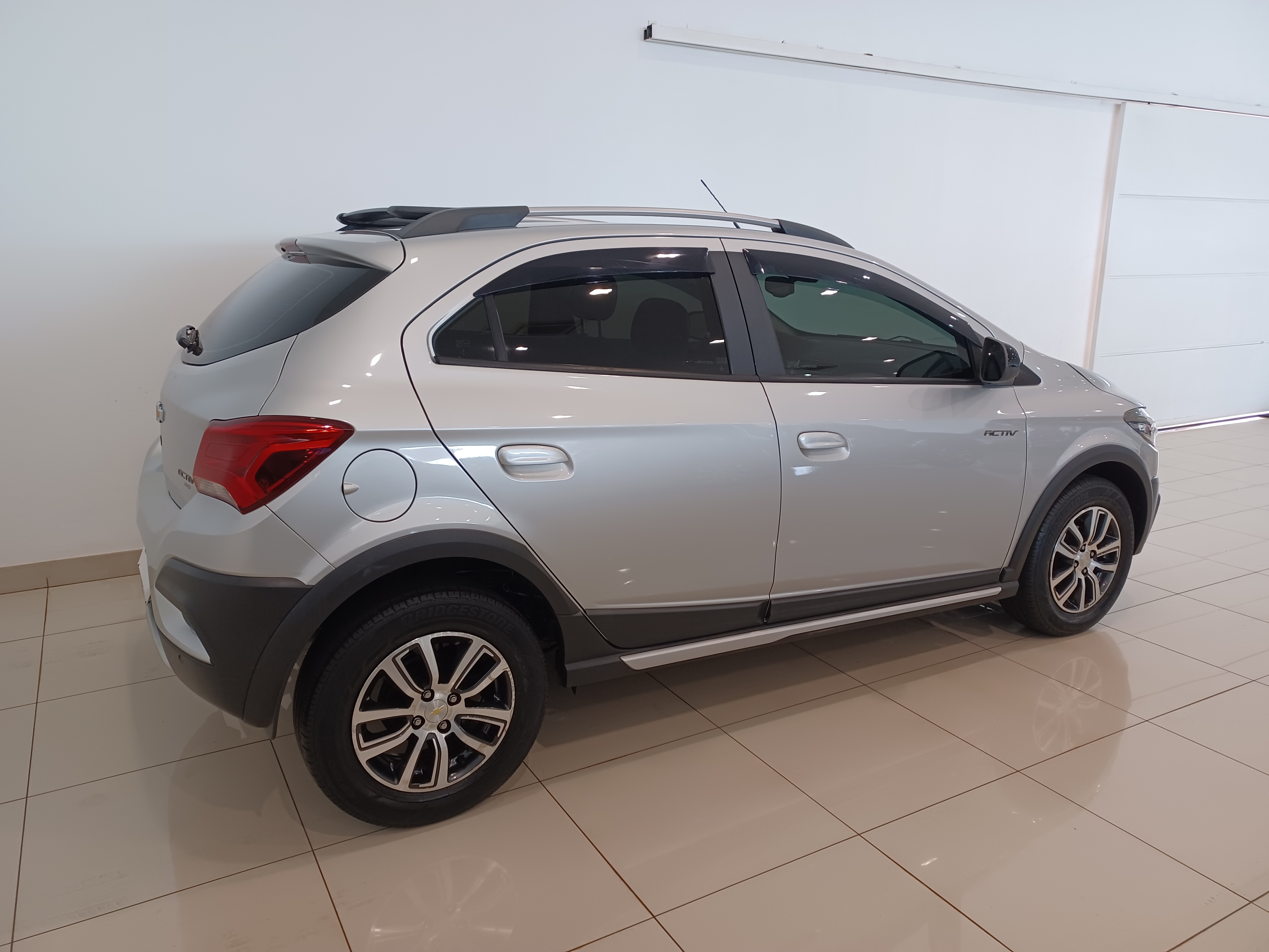 GM - Chevrolet-ONIX-1.4 MPFI ACTIV 8V FLEX 4P AUTOMÁTICO