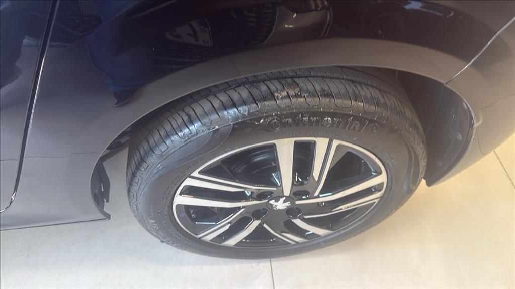 208 1.0 TURBO 200 FLEX GRIFFE CVT