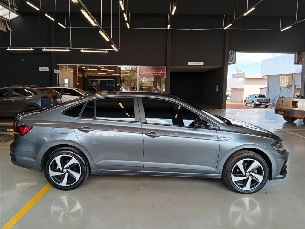 VIRTUS 1.4 250 TSI GTS AUTOMÁTICO3