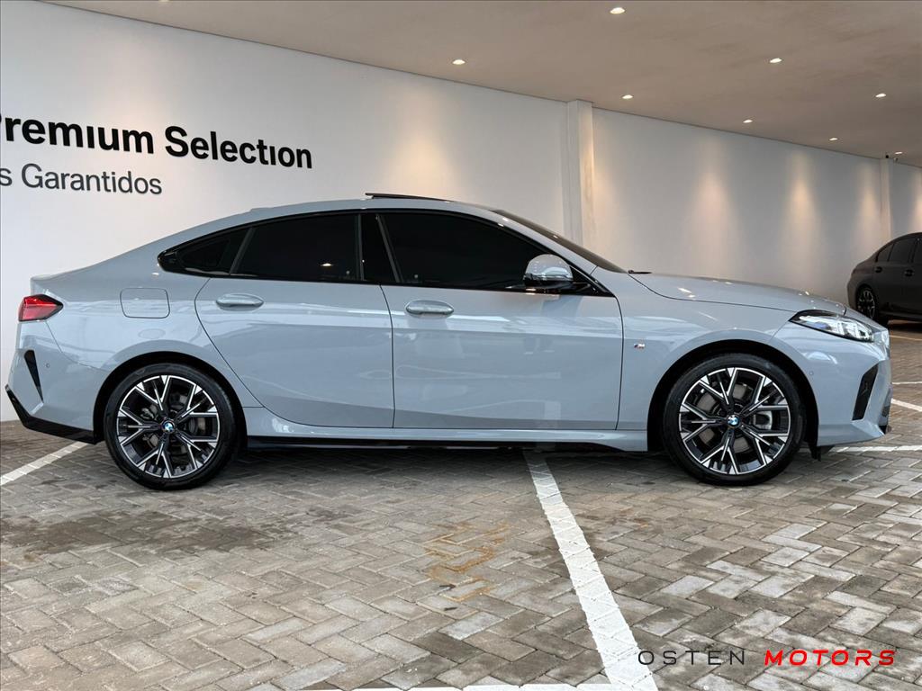 BMW-220i-2.0 16V TURBO GASOLINA GRAN COUPÉ M SPORT STEPTRONIC