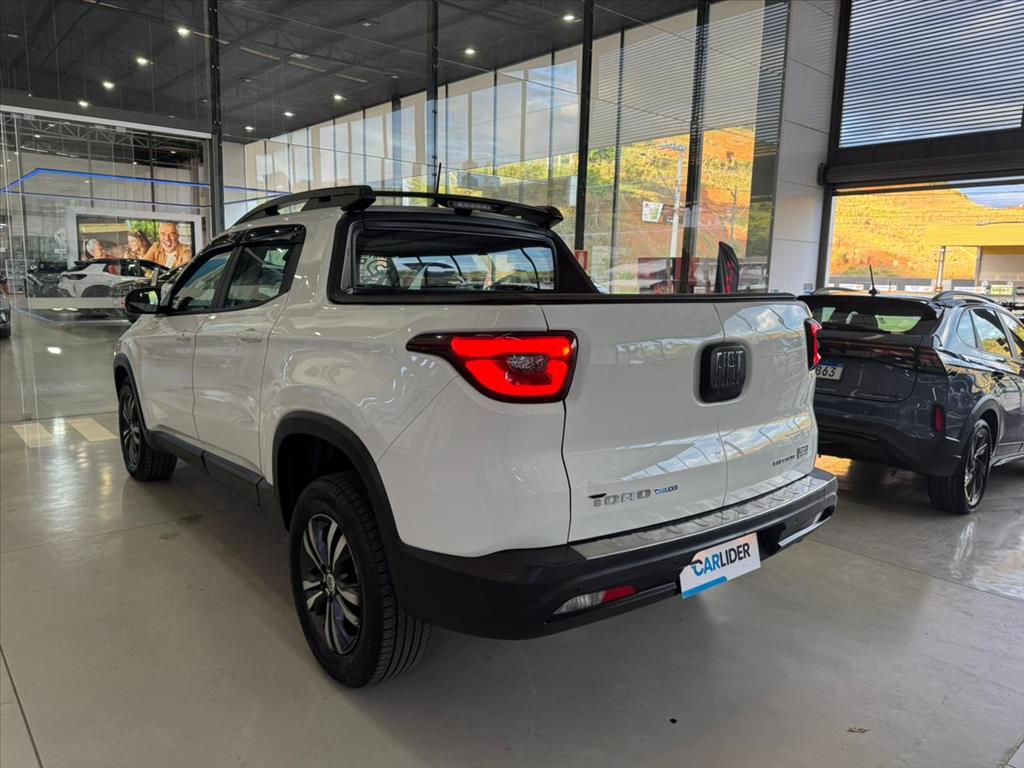 TORO 2.0 16V TURBO DIESEL FREEDOM 4WD AT94