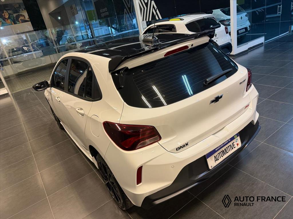 ONIX 1.0 TURBO FLEX RS AUTOMÁTICO