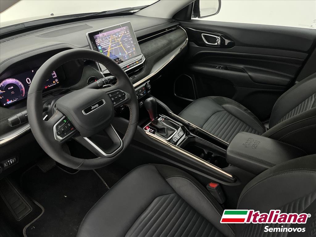 COMMANDER 1.3 T270 TURBO FLEX LIMITED AT67