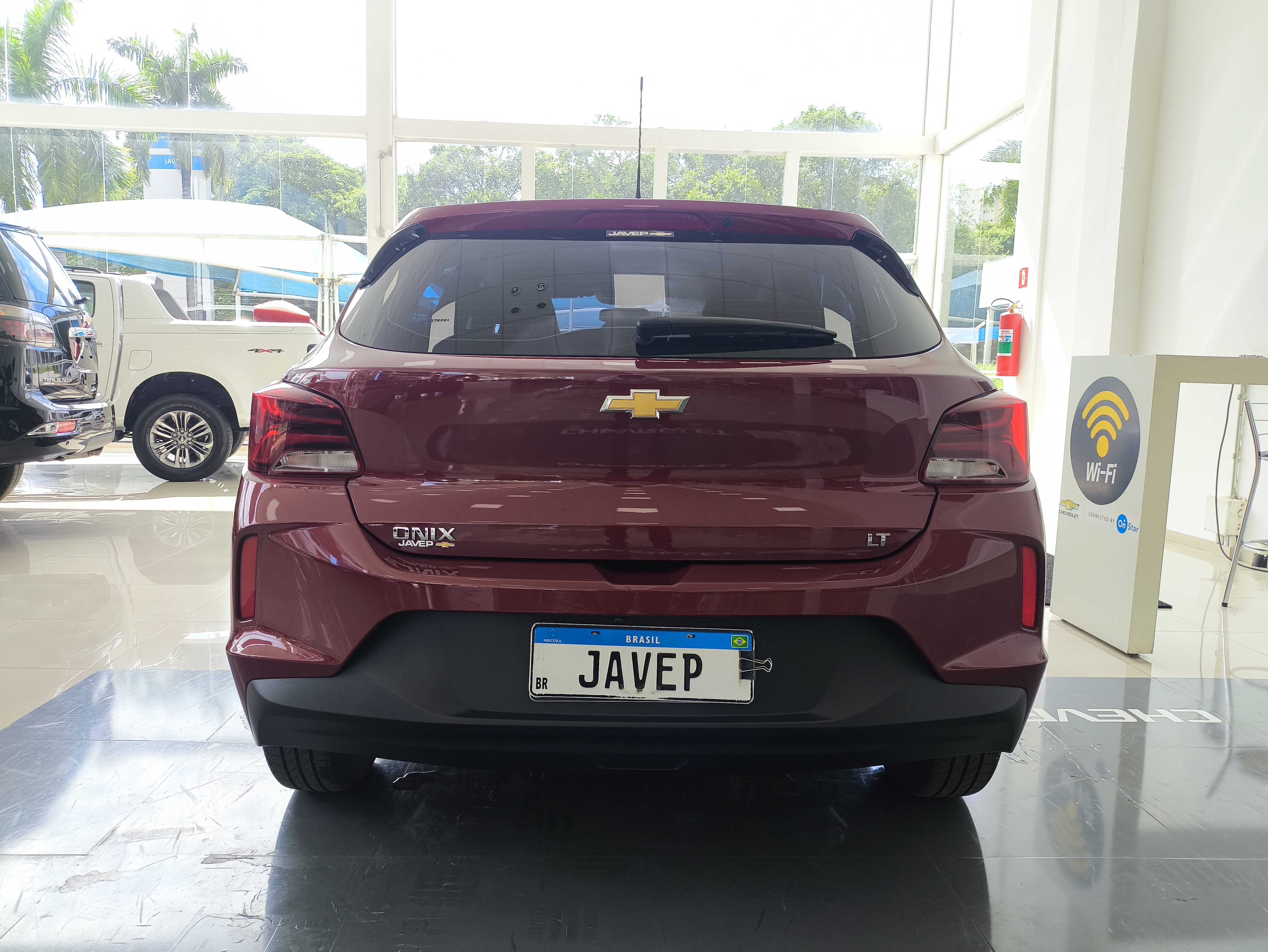 GM - Chevrolet-ONIX-1.0 FLEX LT MANUAL