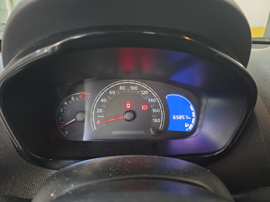 KWID 1.0 12V SCE FLEX OUTSIDER MANUAL5