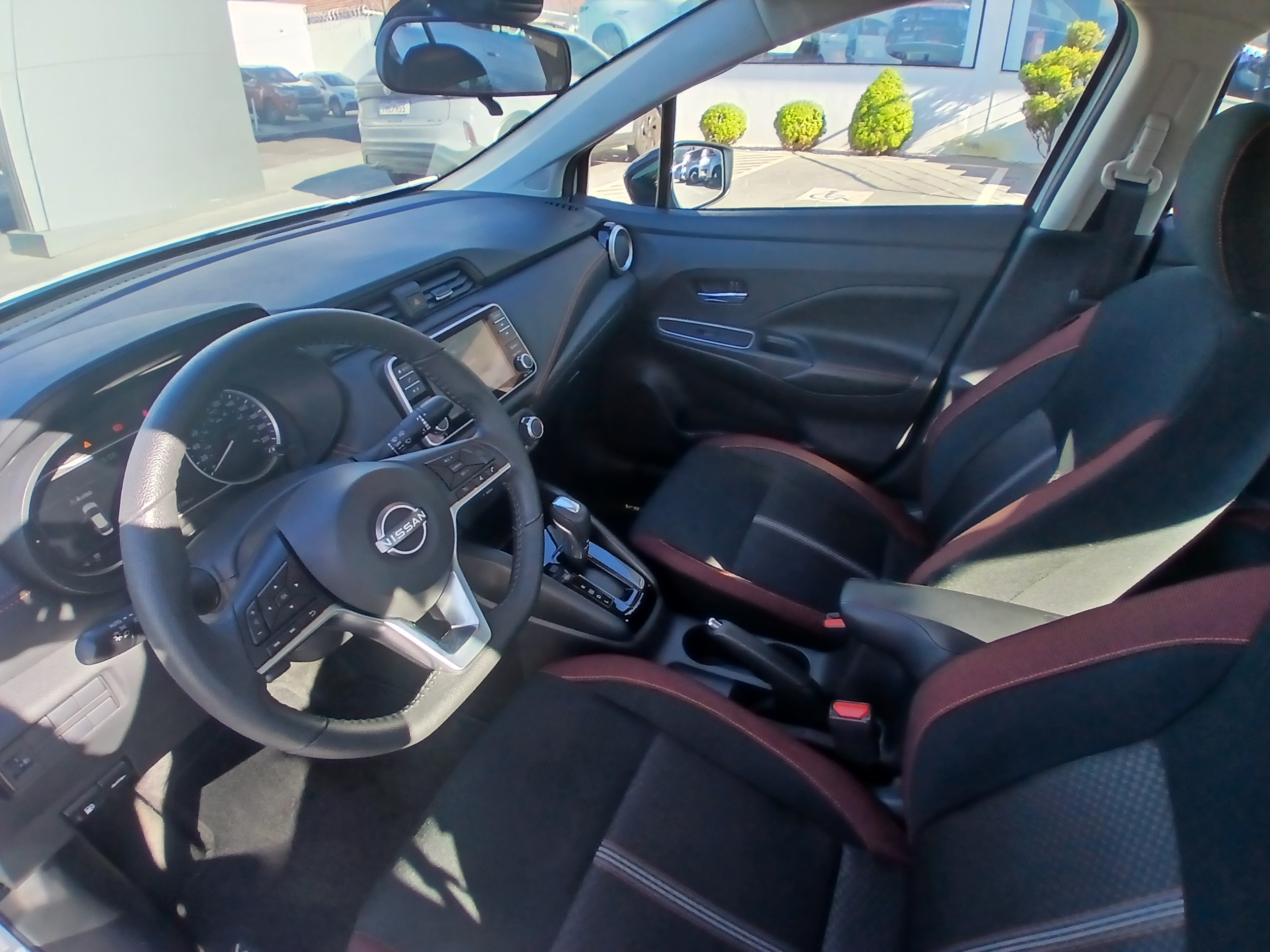 VERSA 1.6 16V FLEX SR XTRONIC9