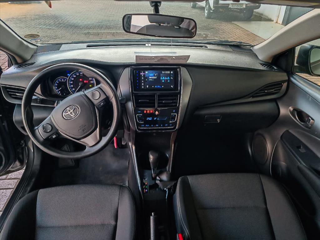YARIS 1.5 16V FLEX SEDAN XL MULTIDRIVE6