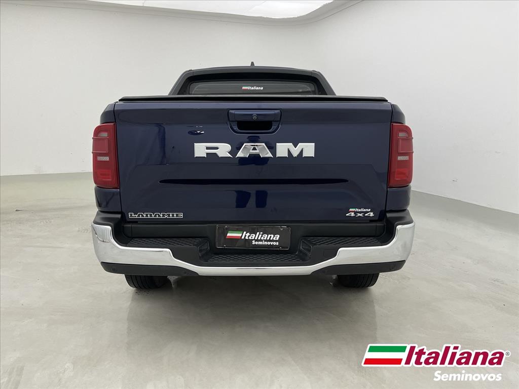 RAMPAGE 2.2 TURBO DIESEL LARAMIE 4X4 AUTOMÁTICO3