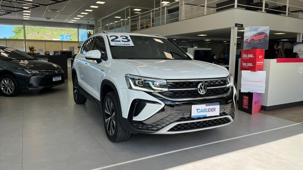 TAOS 1.4 250 TSI TOTAL FLEX HIGHLINE AUTOMÁTICO1