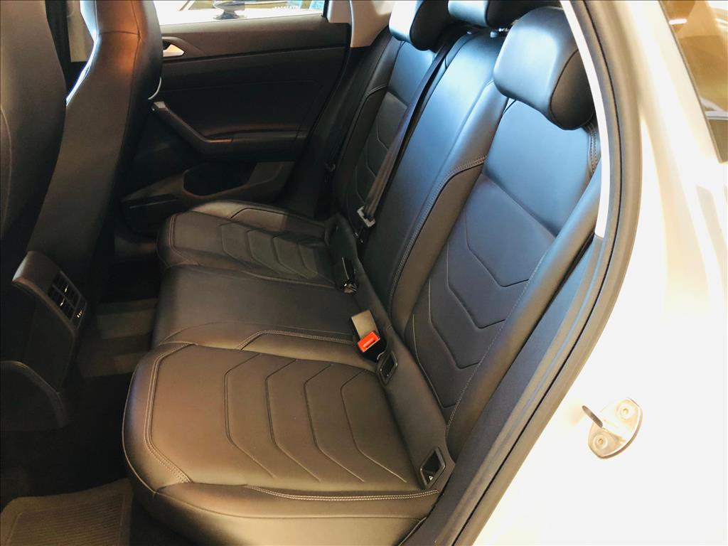 POLO 1.0 170 TSI COMFORTLINE AUTOMÁTICO9