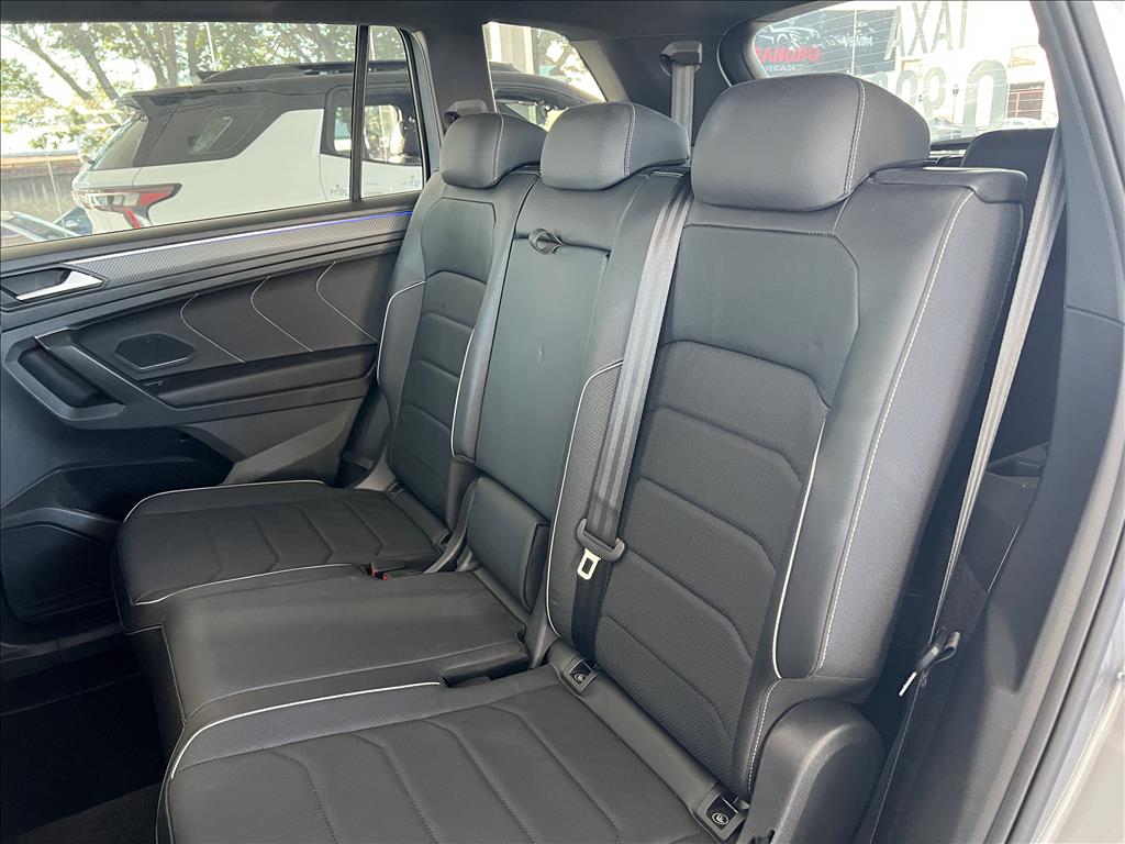 TIGUAN 2.0 300 TSI GASOLINA ALLSPACE R-LINE AUTOMÁTICO18
