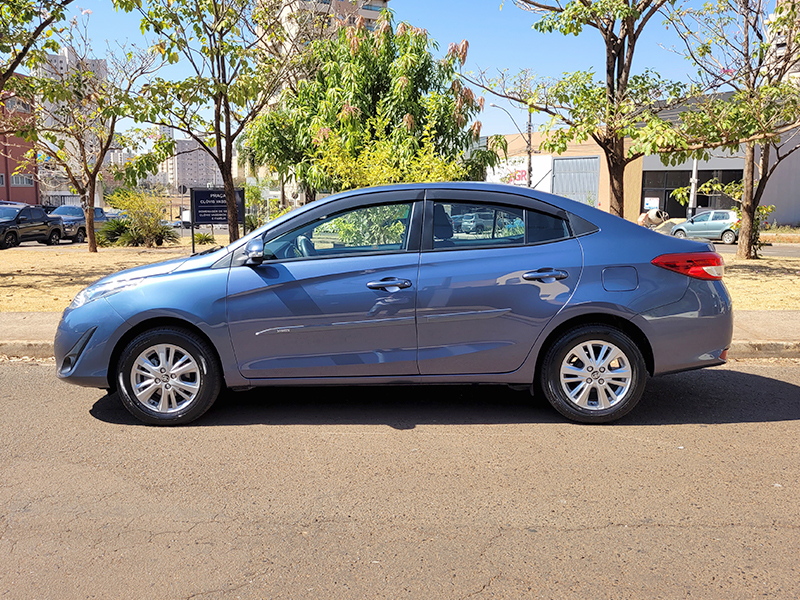 YARIS 1.5 16V FLEX SEDAN XL MULTIDRIVE