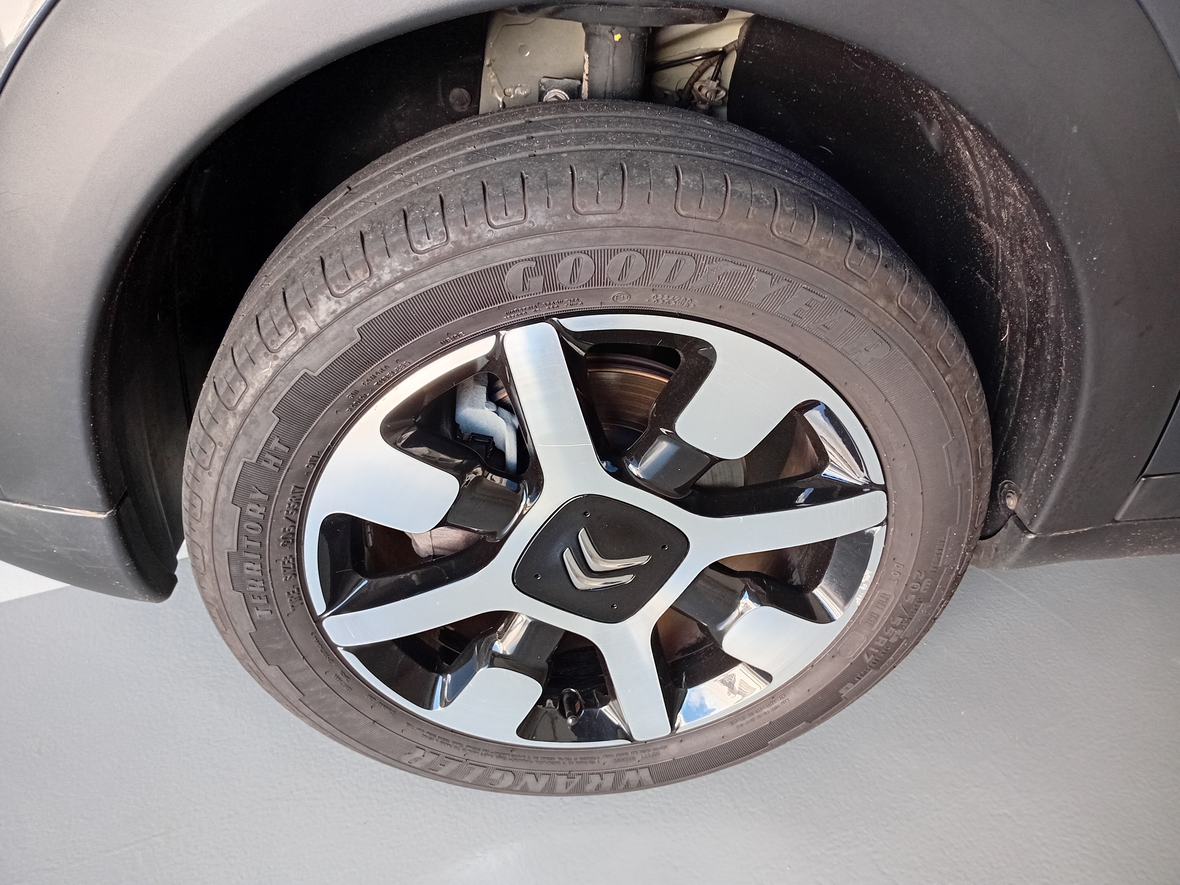 Citroën-C4 CACTUS-1.6 THP FLEX SHINE PACK EAT6