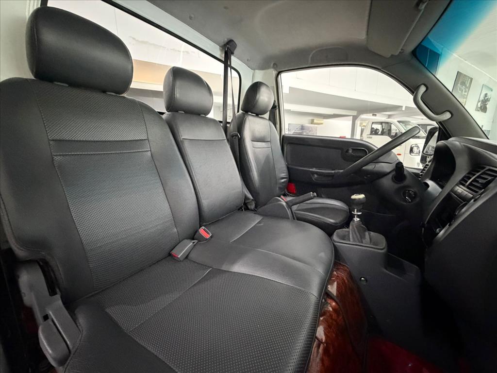 BONGO 2.5 TD DIESEL STD CS MANUAL3