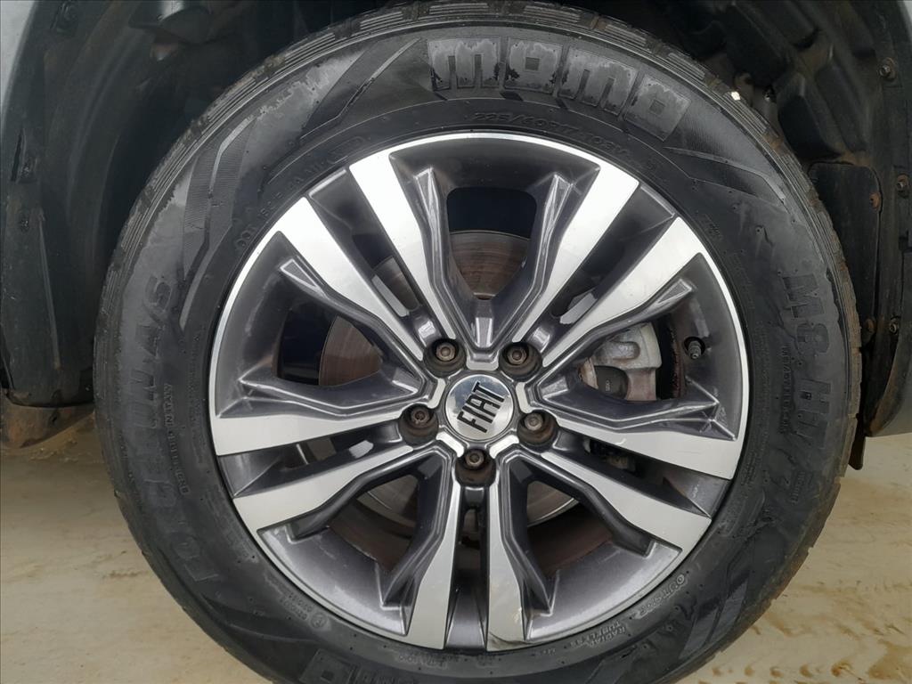 TORO 1.3 TURBO 270 FLEX FREEDOM AT613