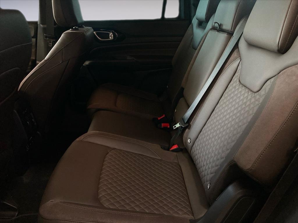 COMMANDER 1.3 T270 TURBO FLEX OVERLAND AT69