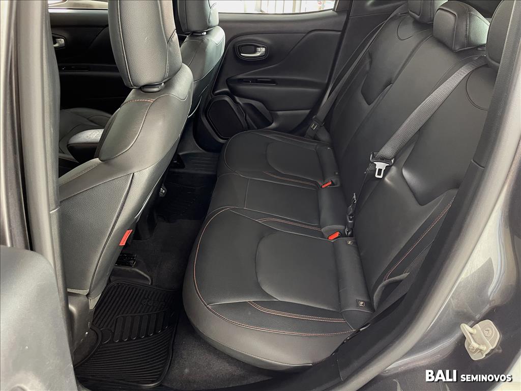 RENEGADE 1.3 T270 TURBO FLEX TRAILHAWK 4X4 AT911