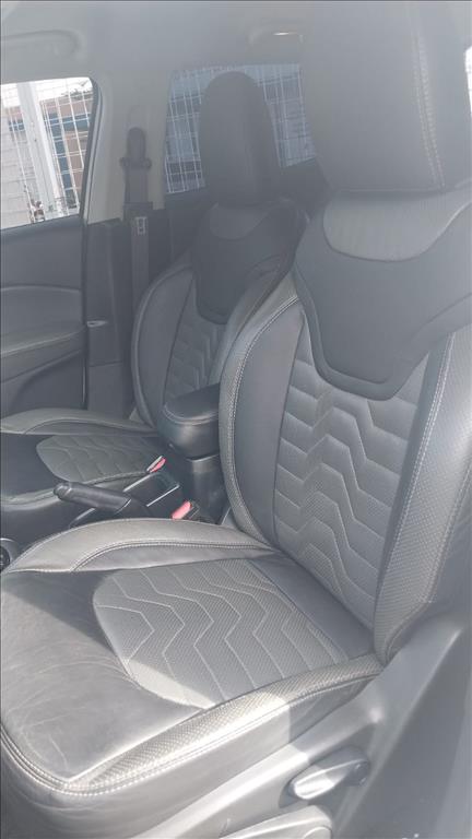 TORO 2.0 16V TURBO DIESEL FREEDOM 4WD AT9