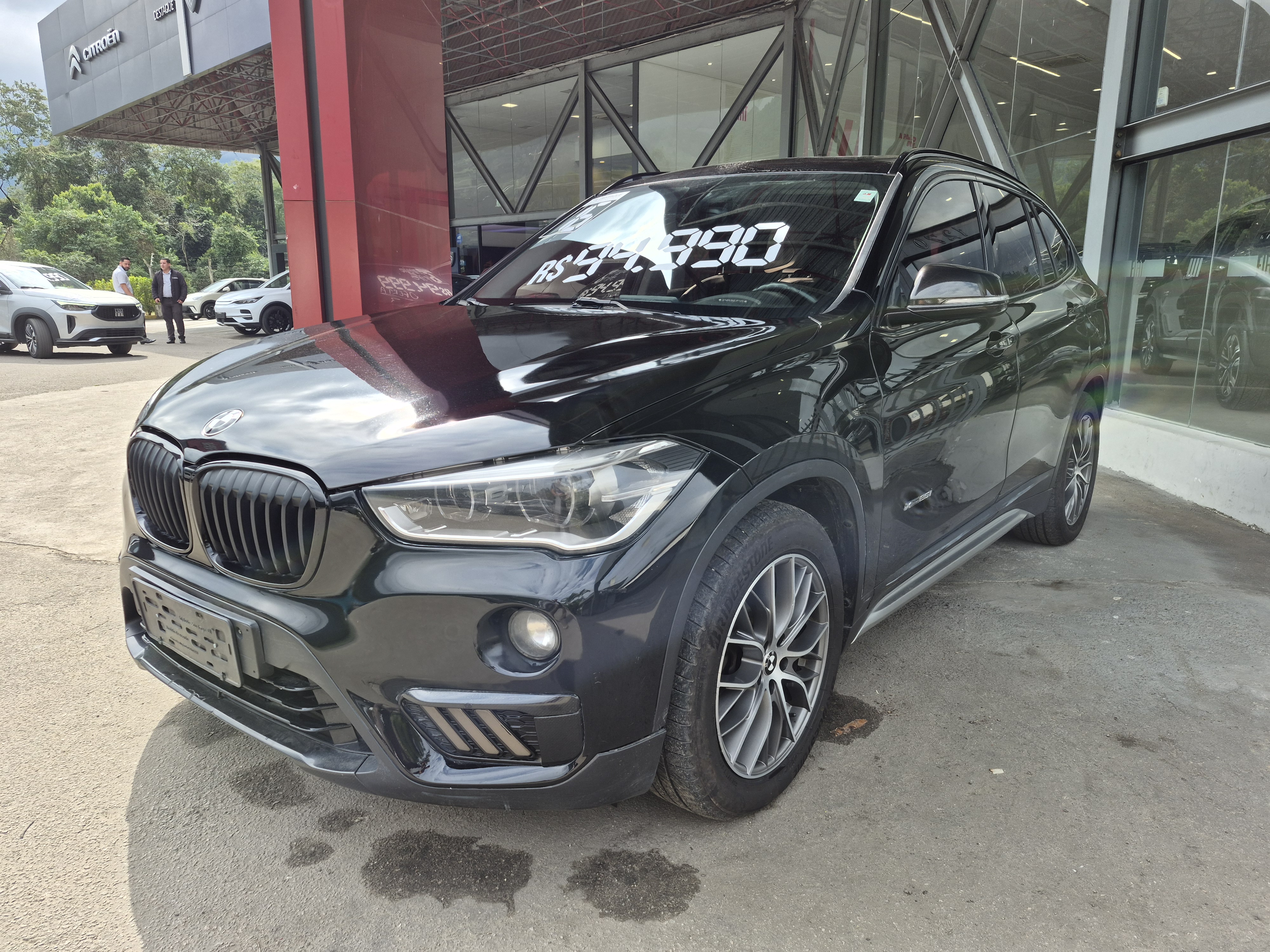 Foto ilustrativa do carro