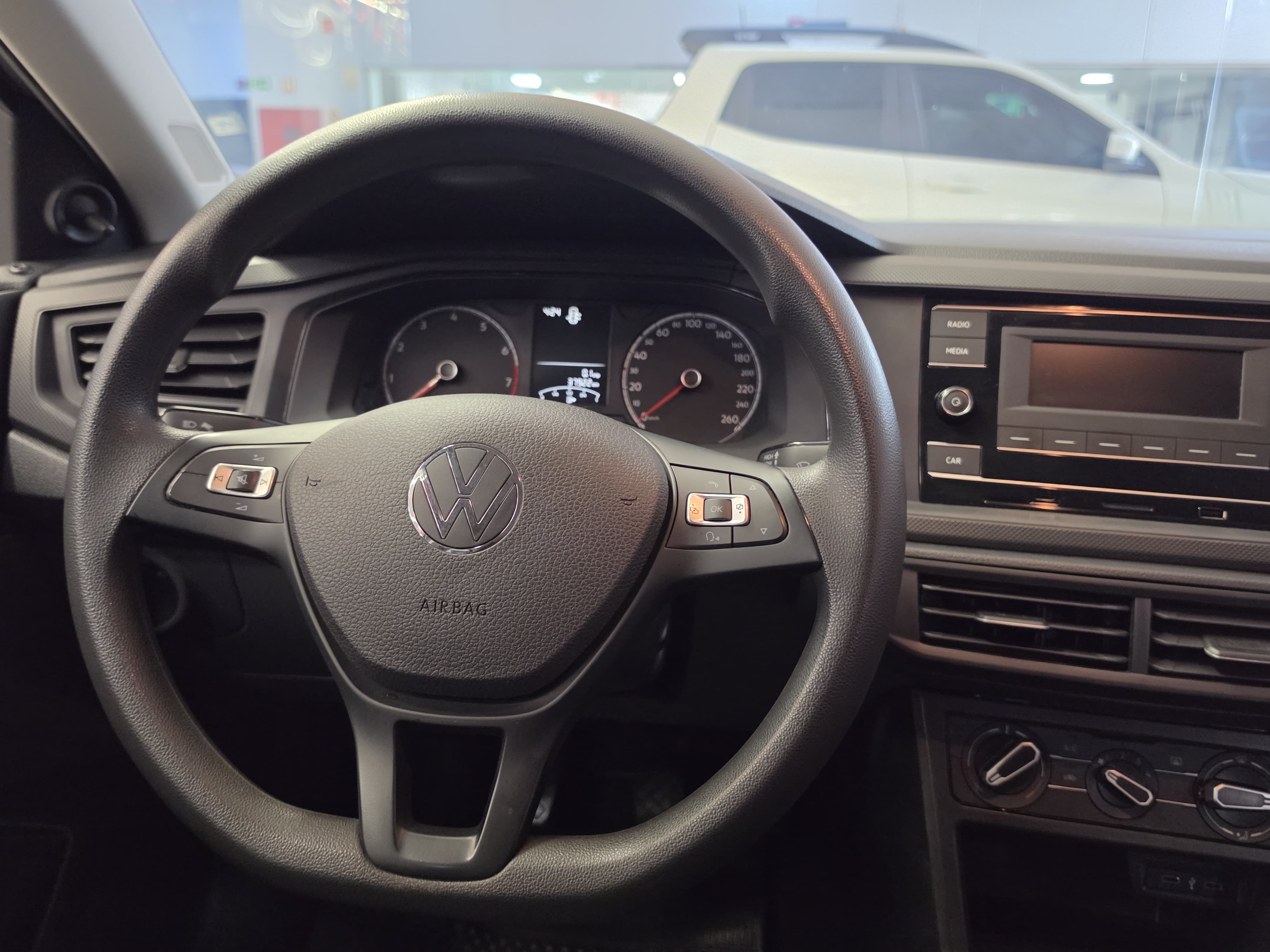 POLO 1.0 MPI TRACK MANUAL4