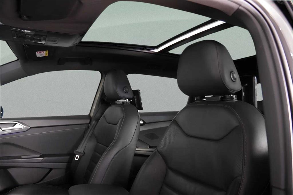 TAOS 1.4 250 TSI TOTAL FLEX HIGHLINE AUTOMÁTICO9