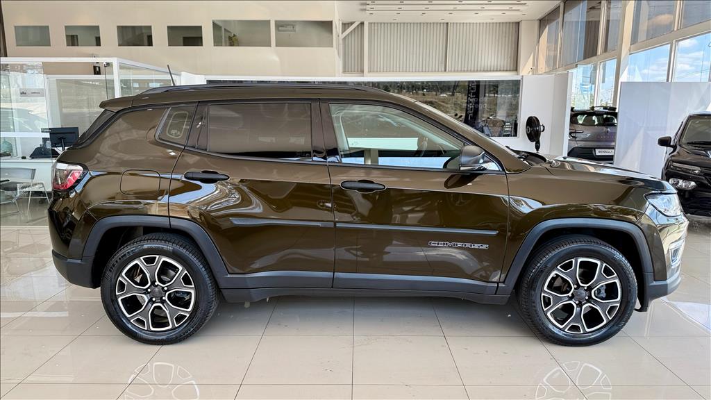 COMPASS 2.0 16V FLEX SPORT AUTOMÁTICO