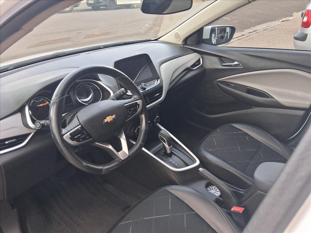 ONIX 1.0 TURBO FLEX AUTOMÁTICO2