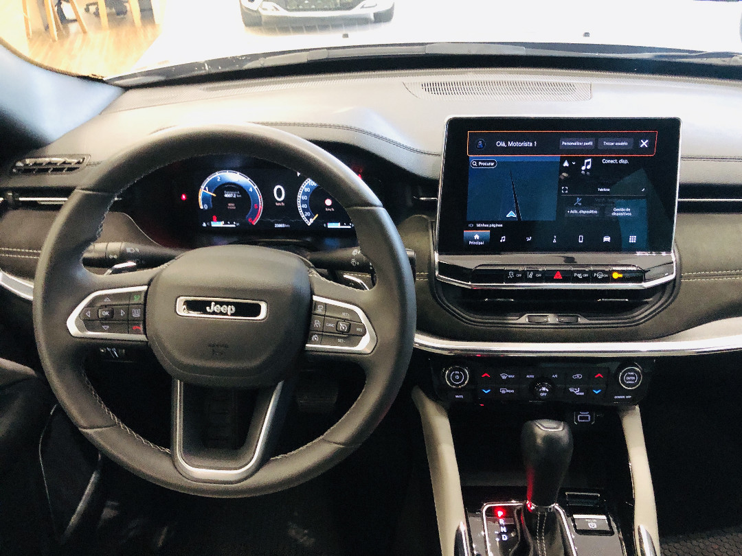 COMMANDER 2.0 TD380 TURBO DIESEL LIMITED AT9