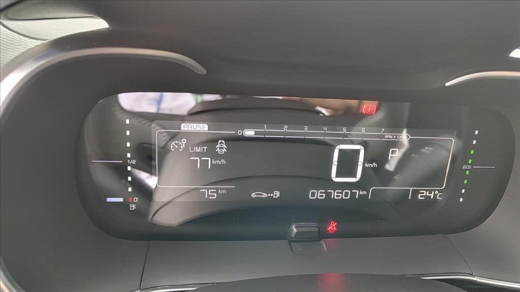 Citroën-C4 CACTUS-1.6 VTI 120 FLEX FEEL PACK EAT6