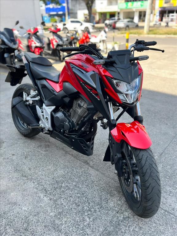 HONDA CB
