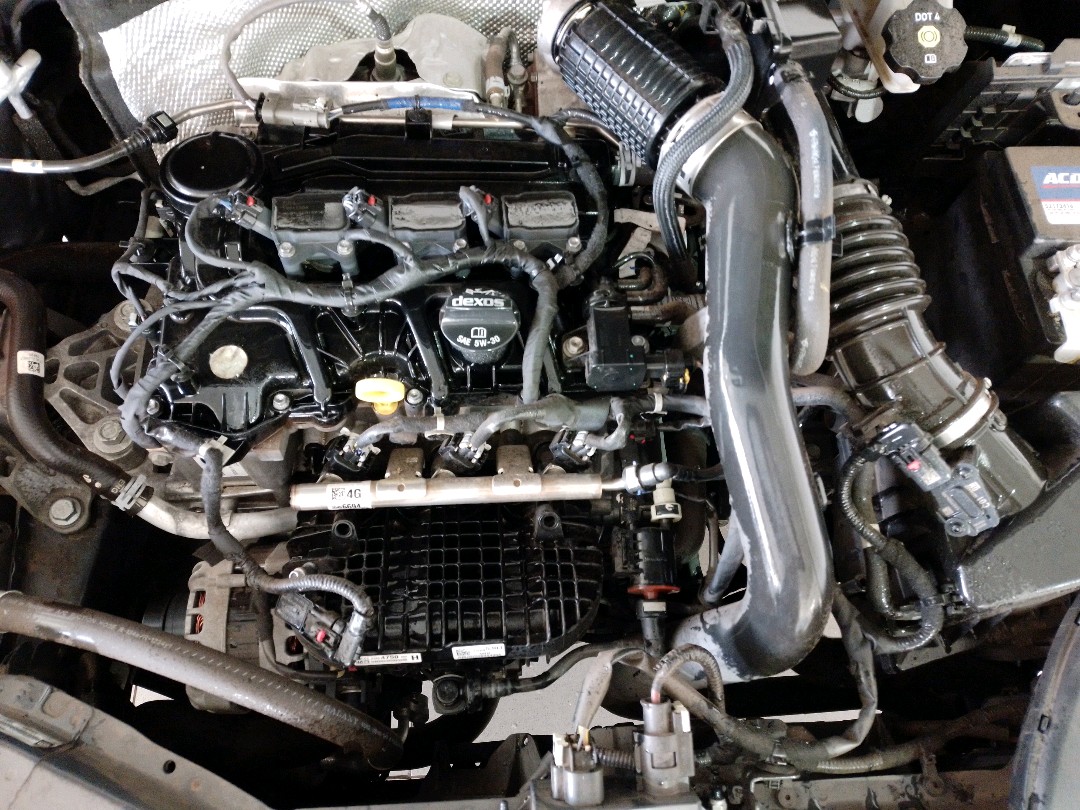 GM - Chevrolet-ONIX PLUS-1.0 TURBO FLEX LT MANUAL