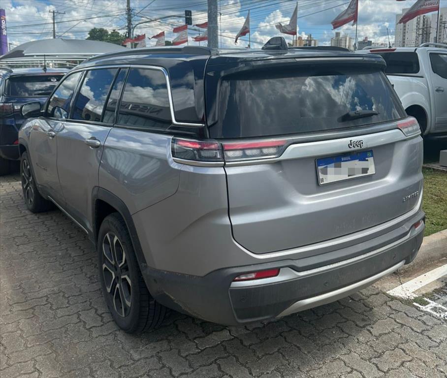 COMMANDER 1.3 T270 TURBO FLEX LIMITED AT63