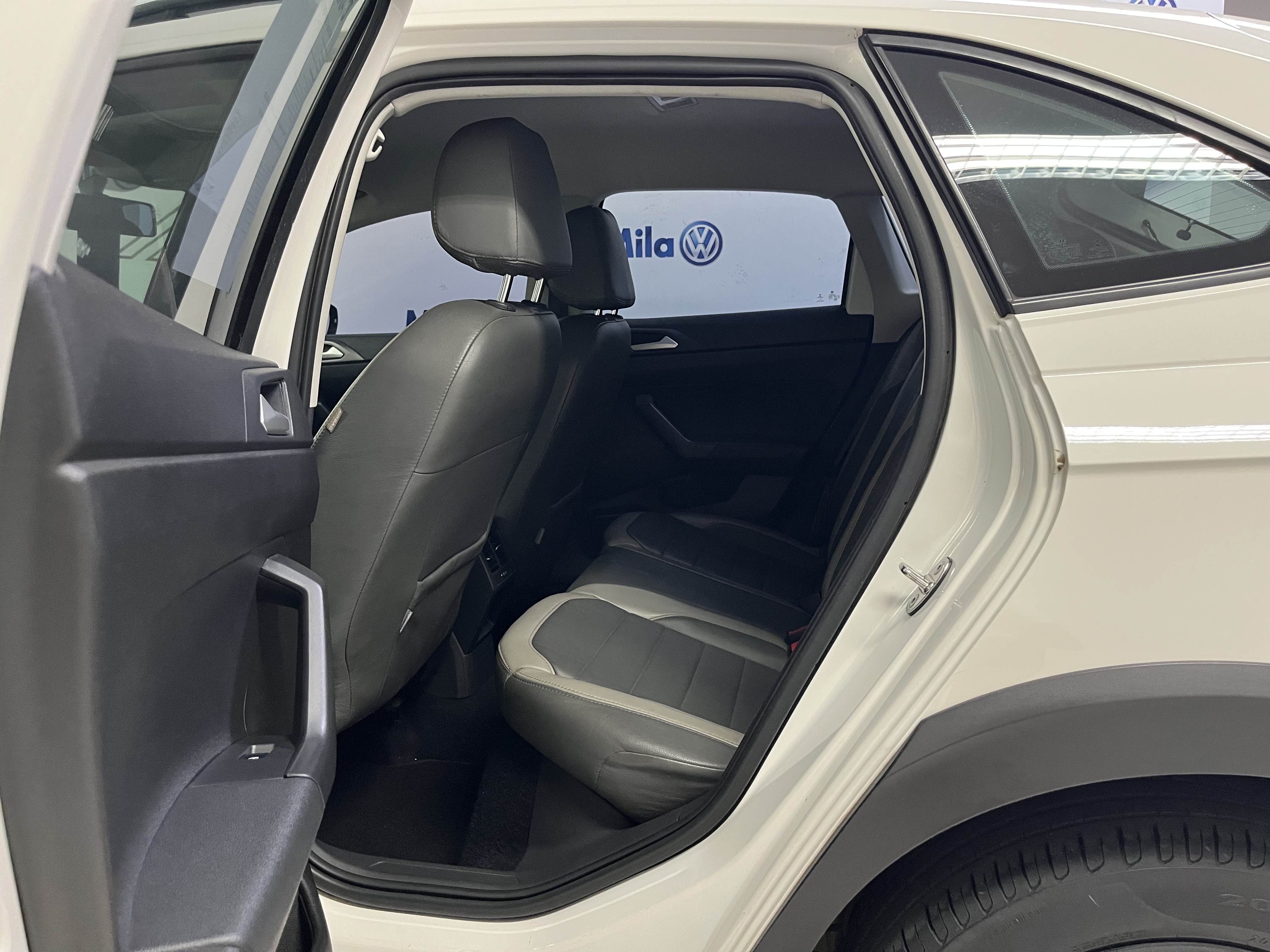 NIVUS 1.0 200 TSI TOTAL FLEX COMFORTLINE AUTOMÁTICO5