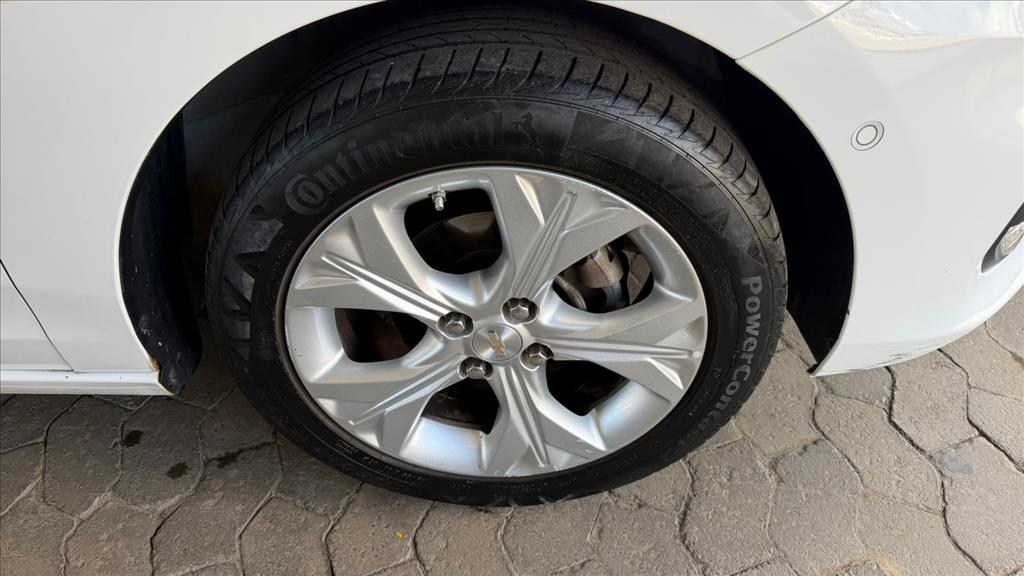 ONIX PLUS 1.0 TURBO FLEX PREMIER AUTOMÁTICO5