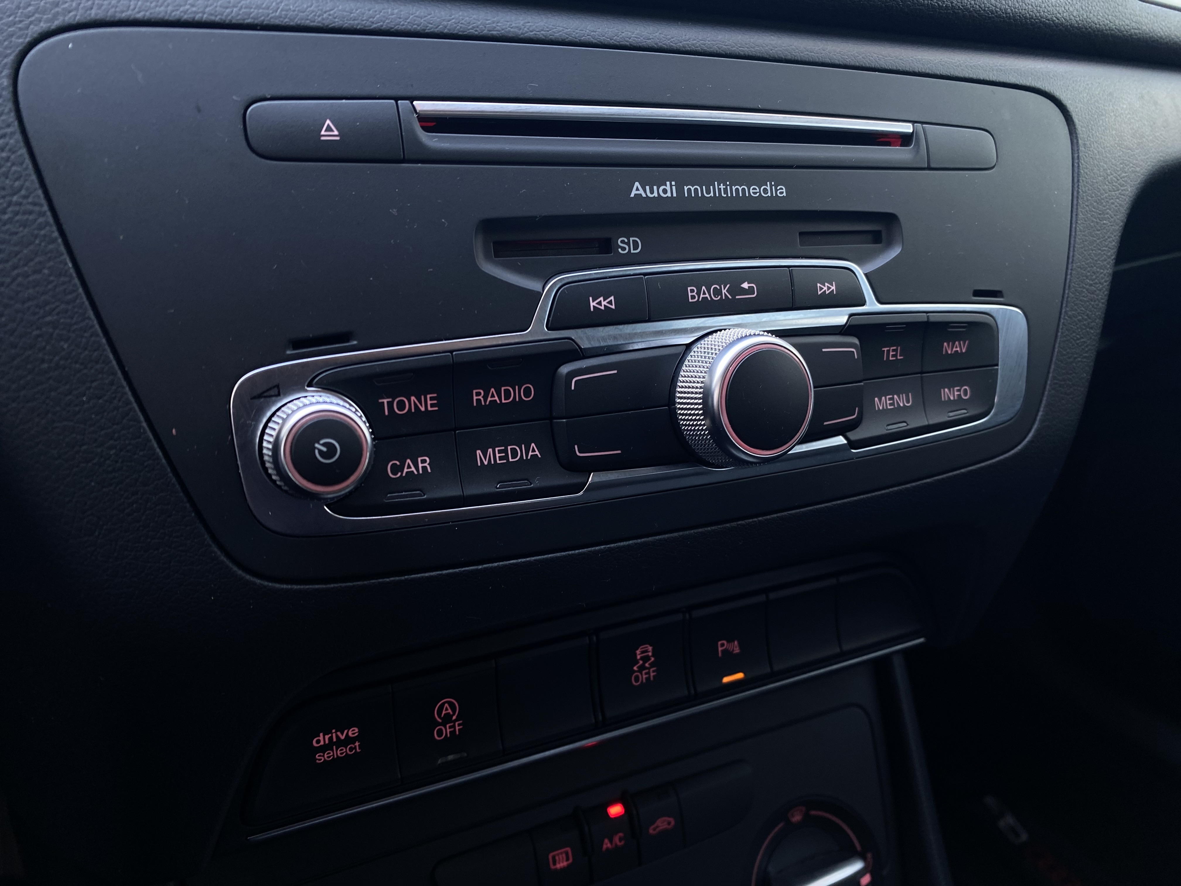Q3 1.4 TFSI ATTRACTION FLEX 4P S TRONIC10