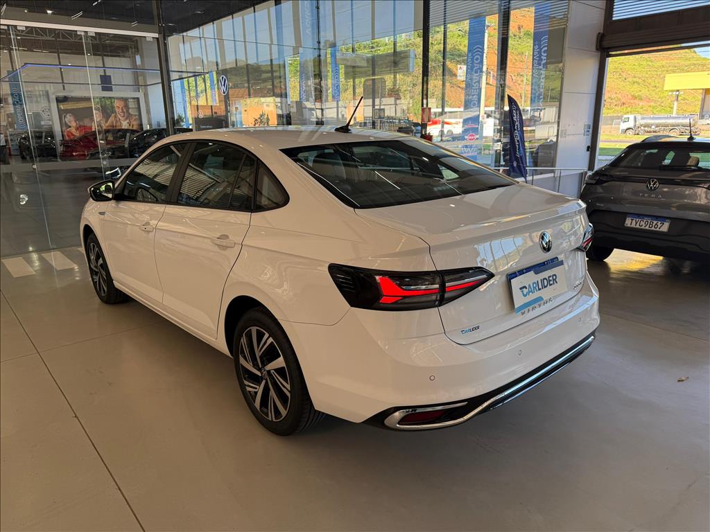 VIRTUS 1.0 200 TSI HIGHLINE AUTOMÁTICO4